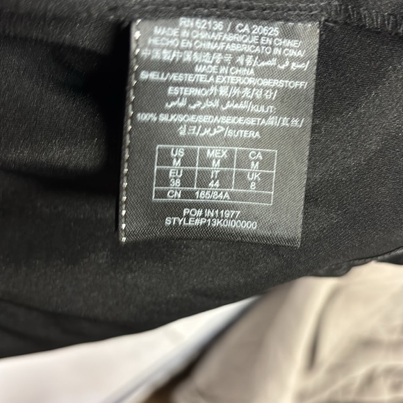 NWT GUESS BY MARCIANO Black Babydoll Mock Neck Sheer Ruffle Sleeve Silk Size M - Picture 4 of 10